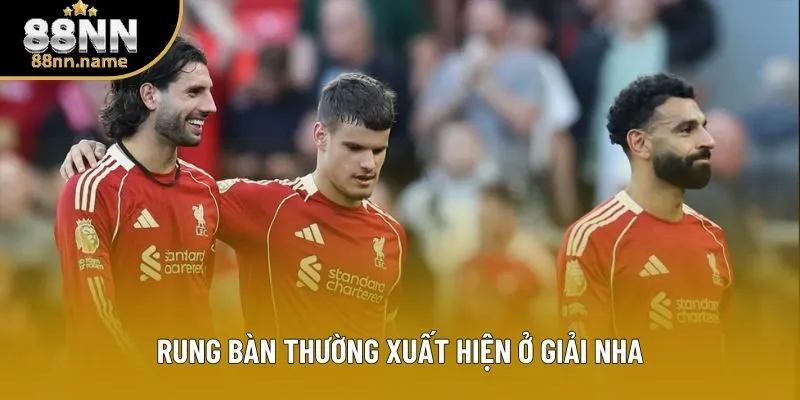 Rung bàn thường xuất hiện ở giải Ngoại hạng Anh